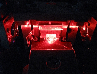 continuous wave Optisch-Parametrischer Oszillator